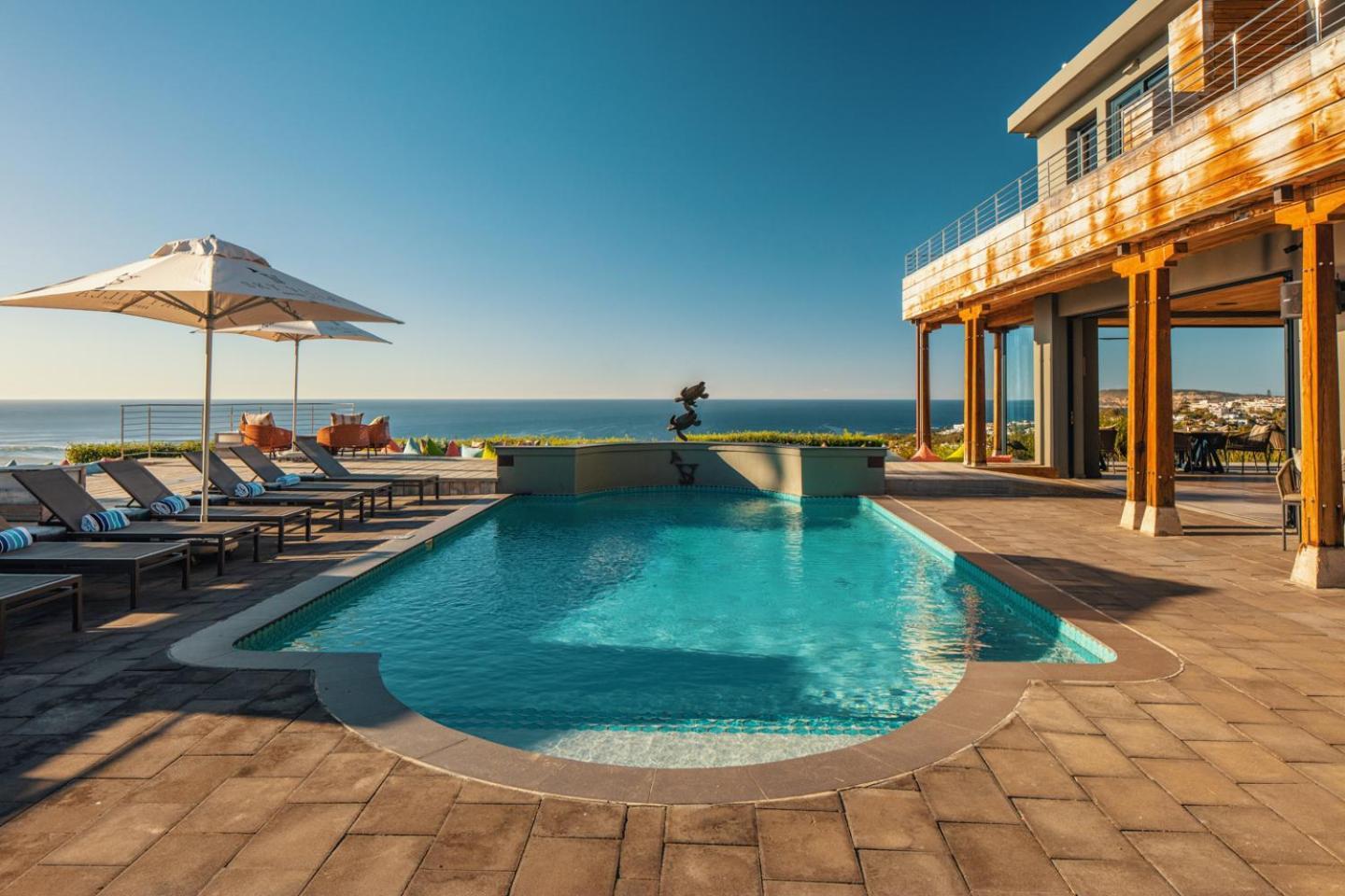 Sky Villa Boutique Hotel By Raw Africa Collection Plettenberg Bay Kültér fotó The pool at the Cape Town edition